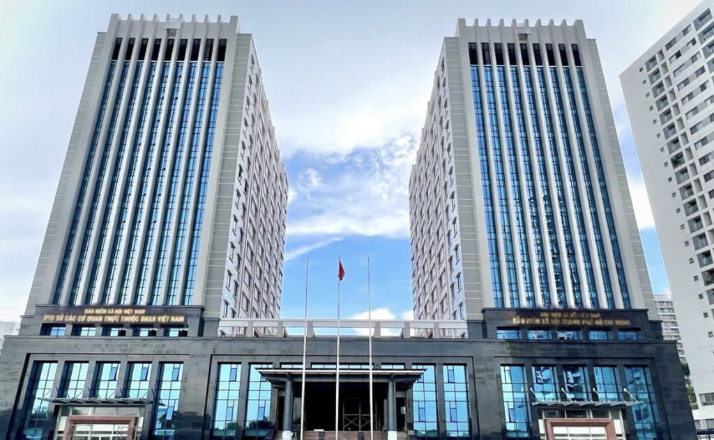 TÒA NHÀ BẢO HIỂM XÃ HỘI