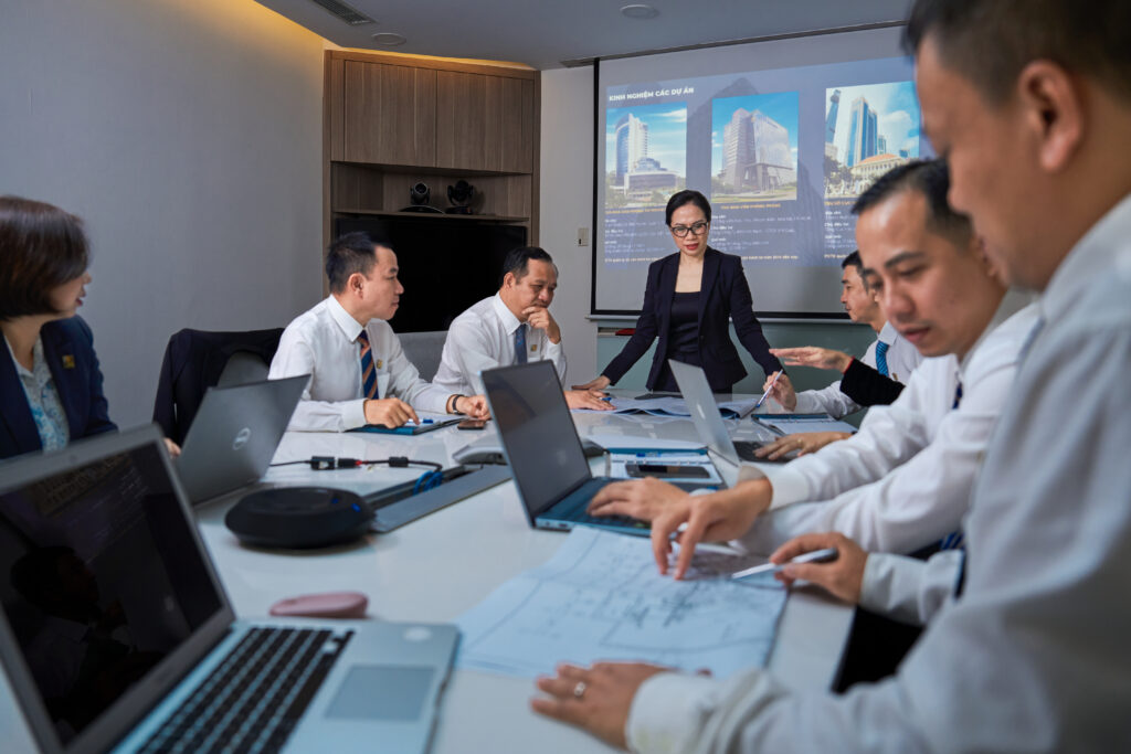 Dịch vụ quản l&yacute; t&ograve;a nh&agrave;